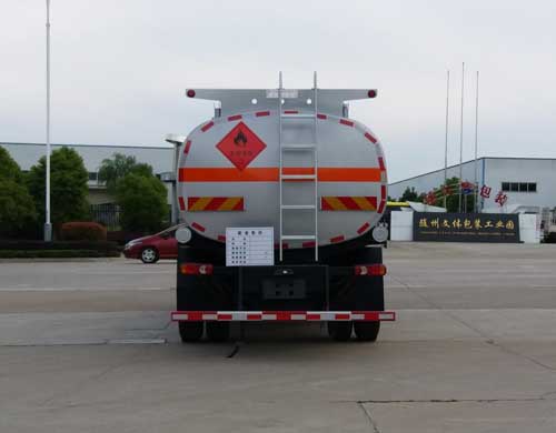 東風(fēng)專用油罐車運(yùn)油車14.8方